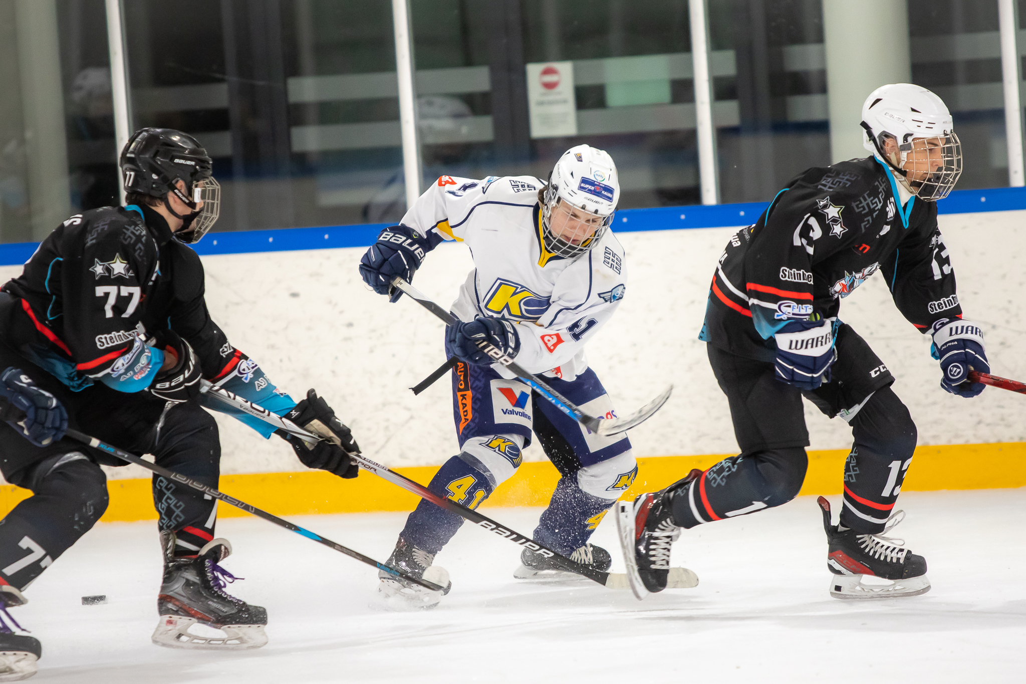 Pārliecinoša uzvara mūsu U-17 komandai ar iespaidīgu deviņu vārtu guvumu! 💪