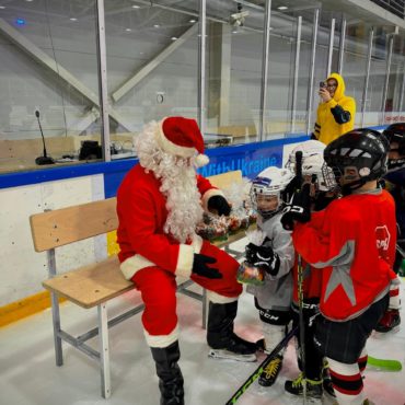 HS Kurbads audzēkņi aizvadīja ikgadējo Ziemassvētku ieskandināšanas pasākumu!🎅🎄